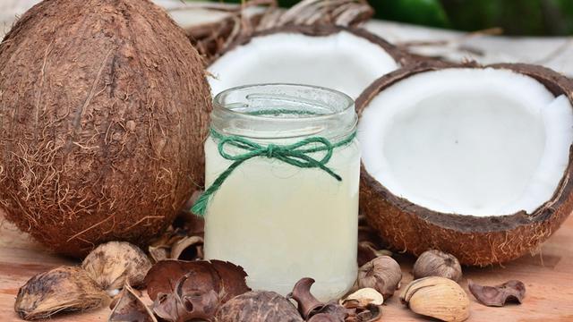 cara membuat minyak kelapa sendiri